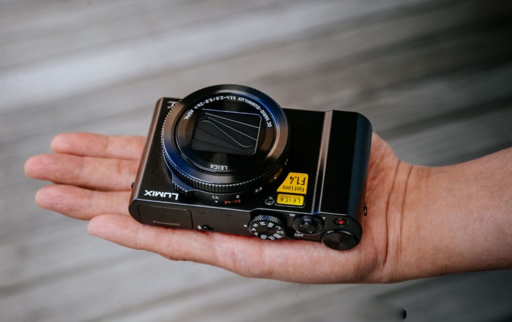 L 9. Panasonic Lumix LX10: Potencia Compacta para Maravillas Subacuáticas Panasonic Lumix LX10. Entre cámaras submarinas: 