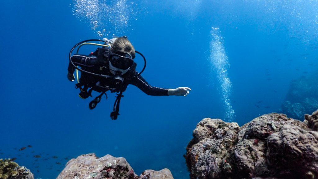 buzo instructor de Costa Rica Dive and Surf